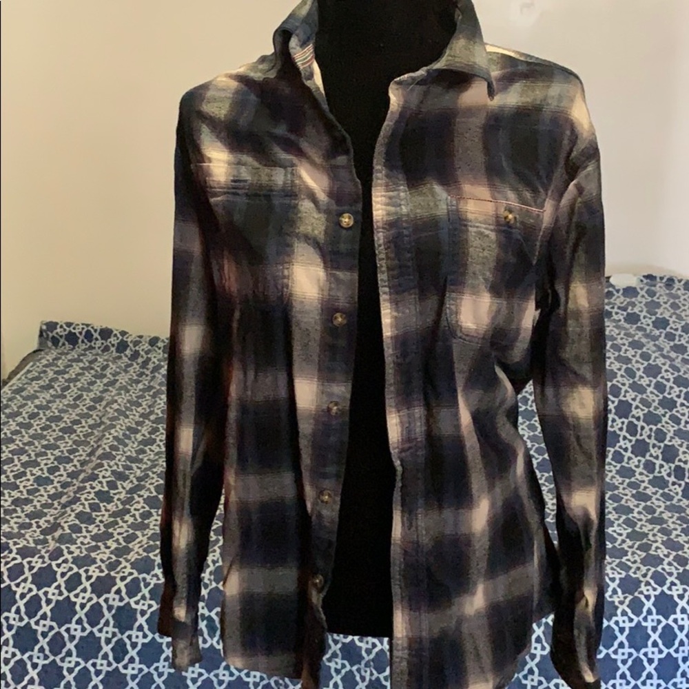 Flannel - Picture 3 of 4